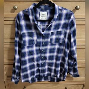 EUC - Sonoma Everyday Shirt - lightweight flannel Purple Size L